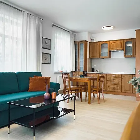 Aon Zodiak 10 Min Od Plazy, Parking Гданьск